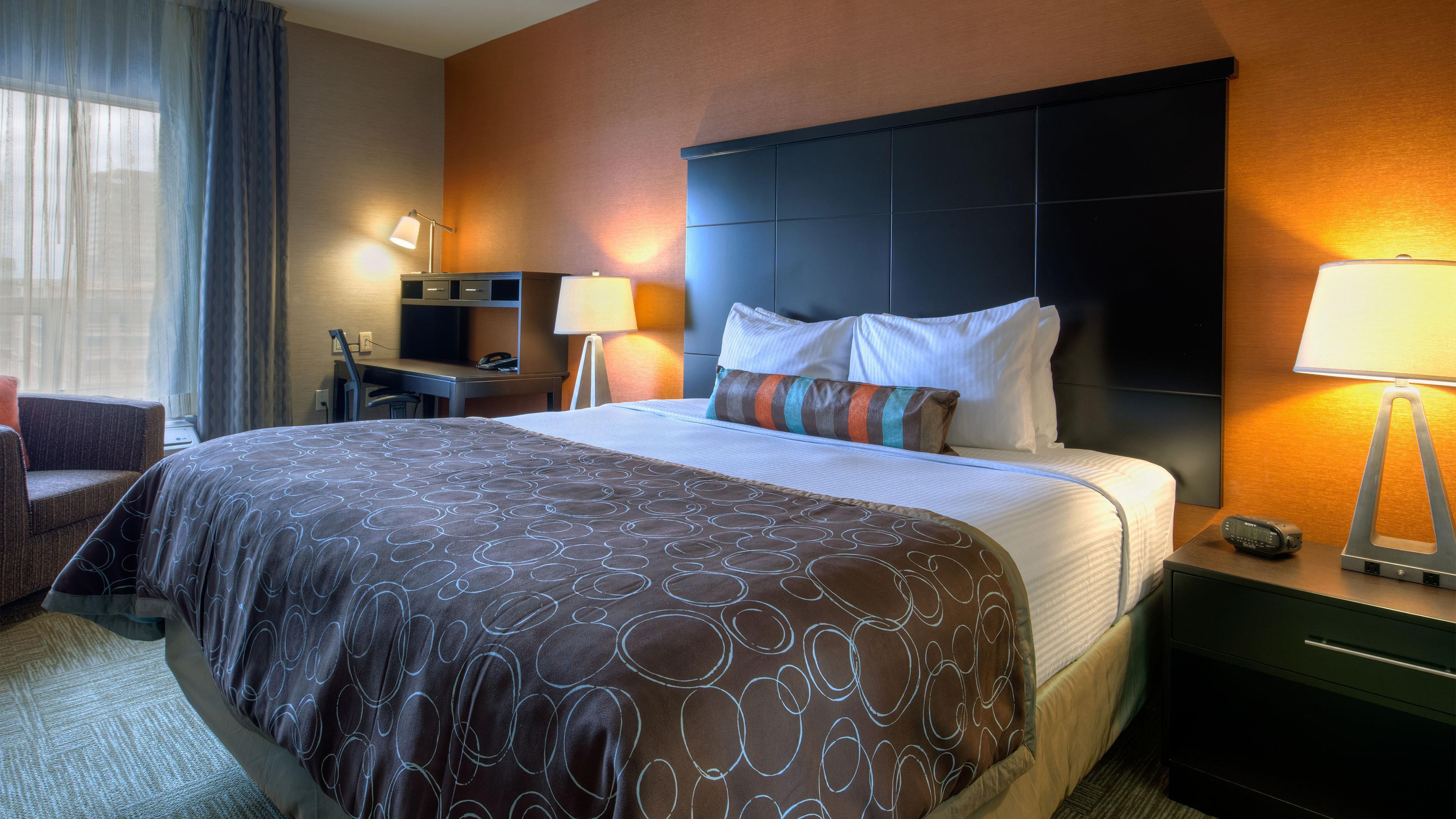 Staybridge Suites Hamilton - Downtown, An Ihg Hotel Ngoại thất bức ảnh